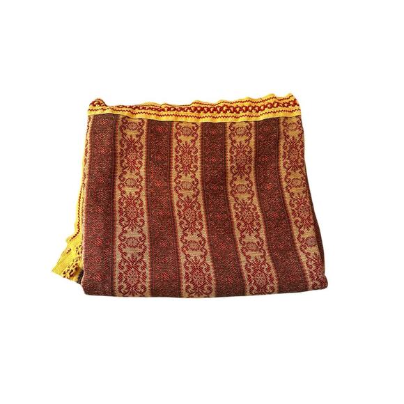 Vintage Bates red and gold double size bedspread - Picture 1 of 11